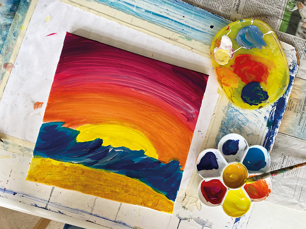 Mehr über den Artikel erfahren 06 – Eine Bunte Reise mit der Künstlerin: Malatelier für Kinder 8 – 12 Jahre  (Kurs 6 im Programmheft 2025/26)